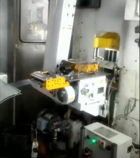 高速夾式午夜男女视频衝壓視頻